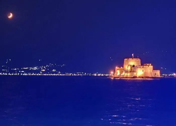 Romantic Nayplio Апартаменты Нафплион